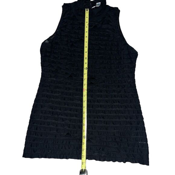 Black Ruffle Gothy Sheer Top Witchy Derek Heart Button High Neck Size L - Picture 8 of 8